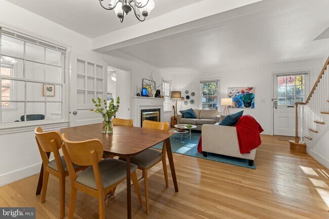 Foto del edificio - 5302 Baltimore Ave