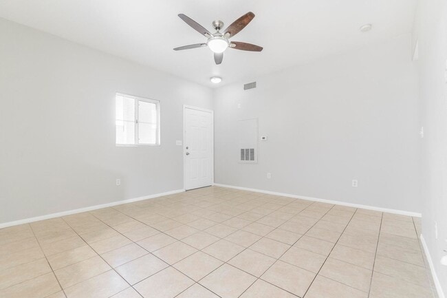 Building Photo - Stylish Summerlin Condo in Gated Red Bluffs — Resort Living at Its Best