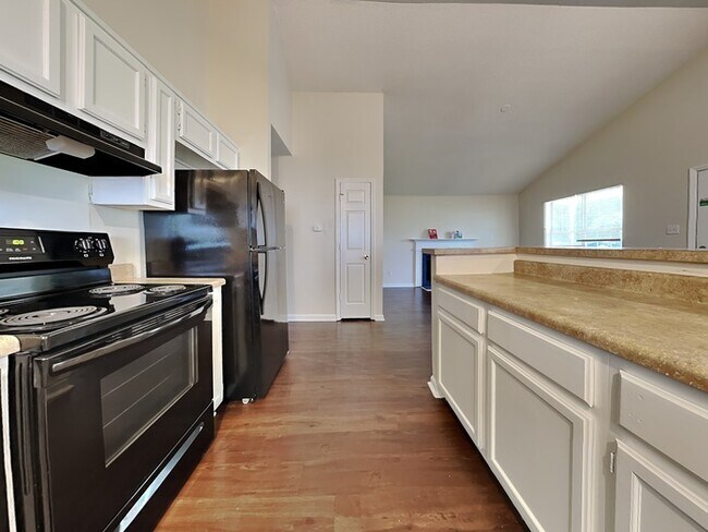 Building Photo - 1509 Eagles Landing Dr
