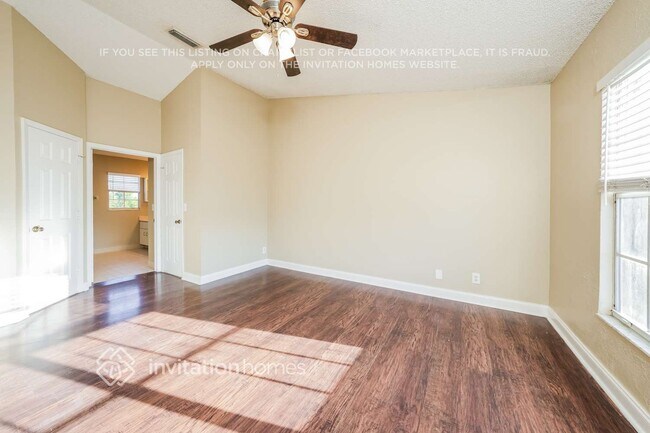 Foto del edificio - 22548 Middletown Dr