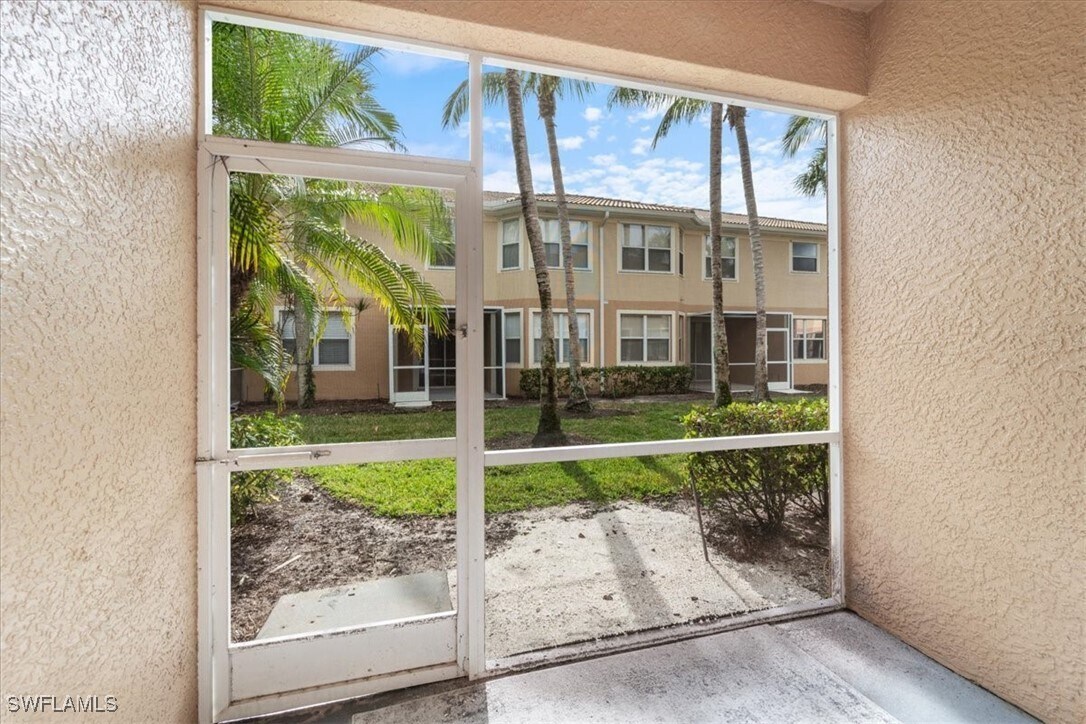 Foto del edificio - 9712 Foxhall Way