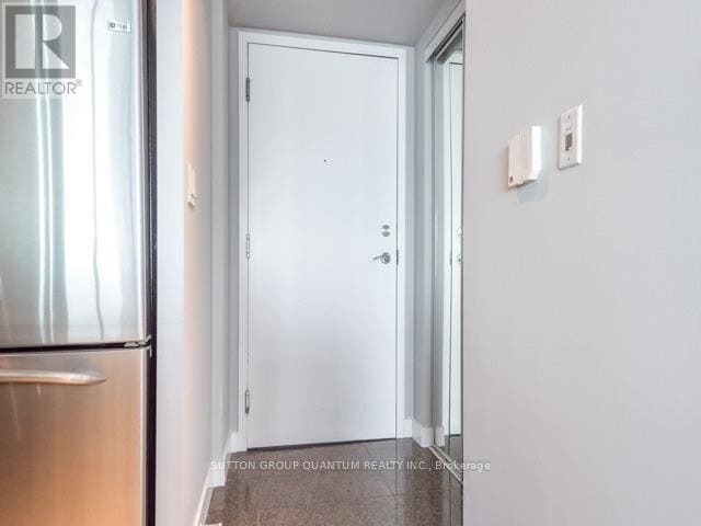 Building Photo - 81 Navy Wharf Ct