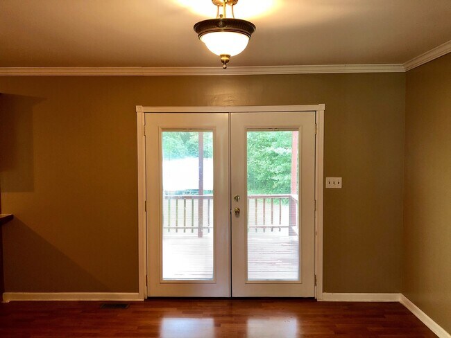 Building Photo - Great Home for Rent in Pelham! Available t...