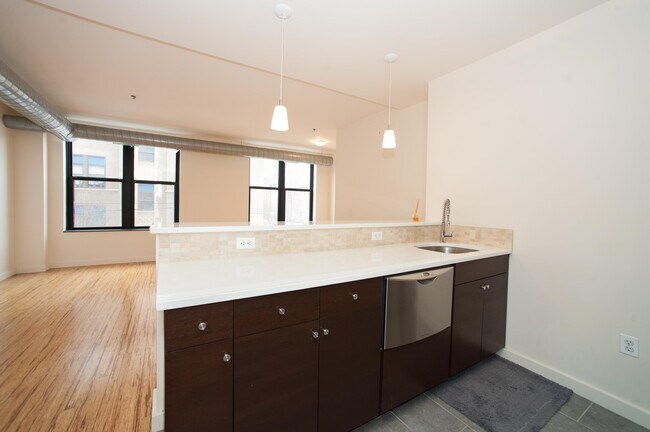 Building Photo - 232 Pavonia Ave