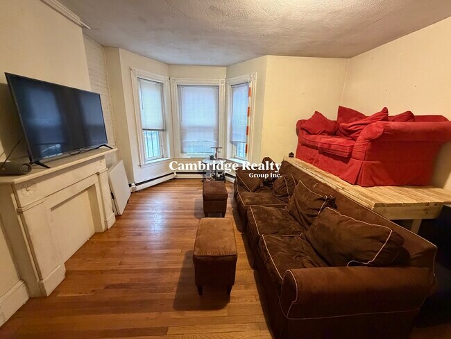 Building Photo - 15 Sewall St