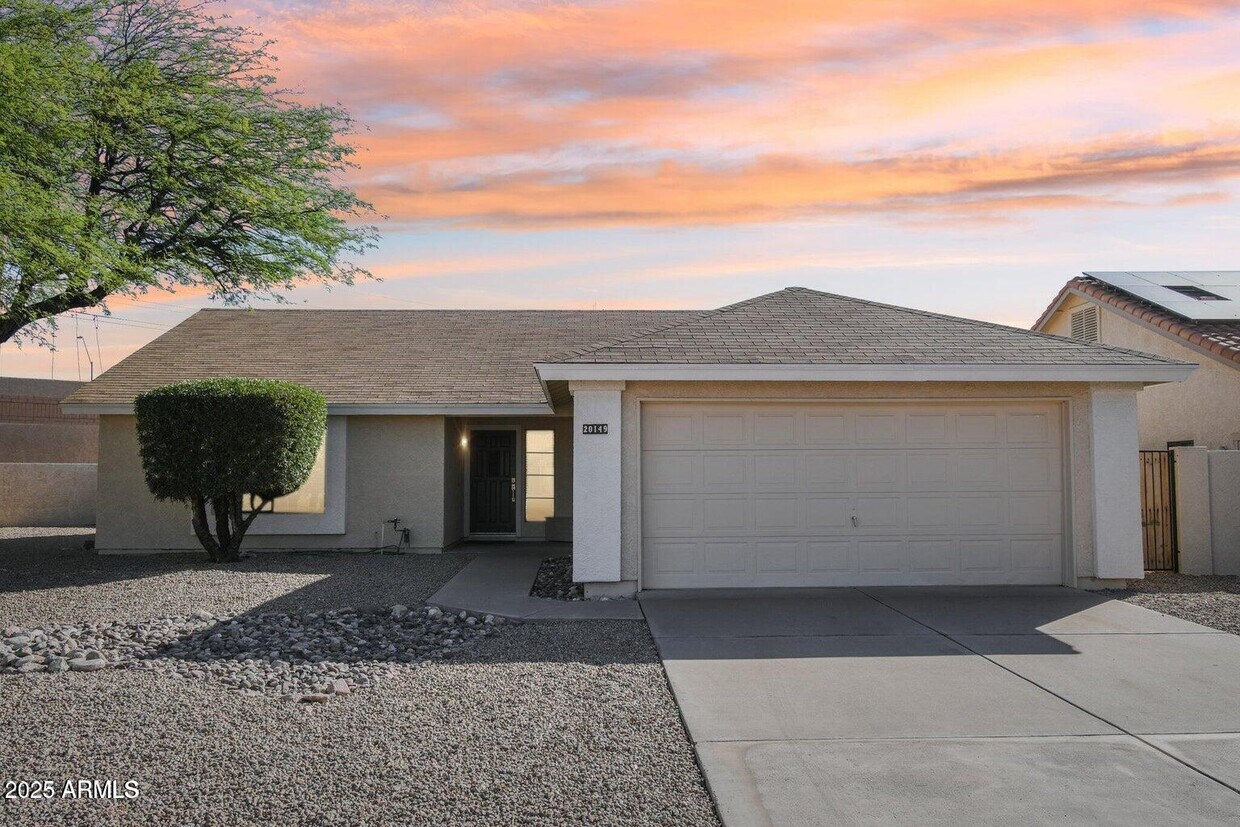 Foto principal - 20149 N 92nd Ave