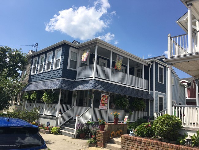 Foto del edificio - 69 Franklin Ave