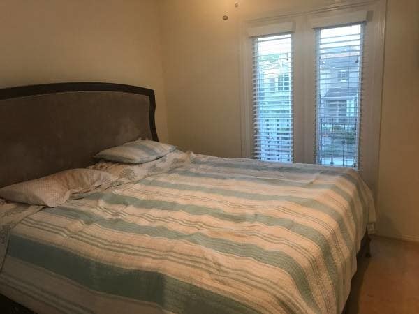 Primary Photo - 956 Avalon Way