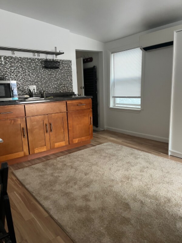 Foto del edificio - 1022 Pine St