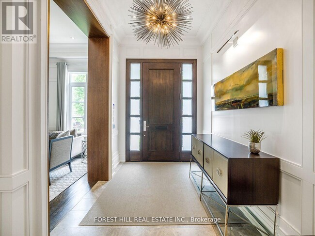 Building Photo - 19 Vesta Dr