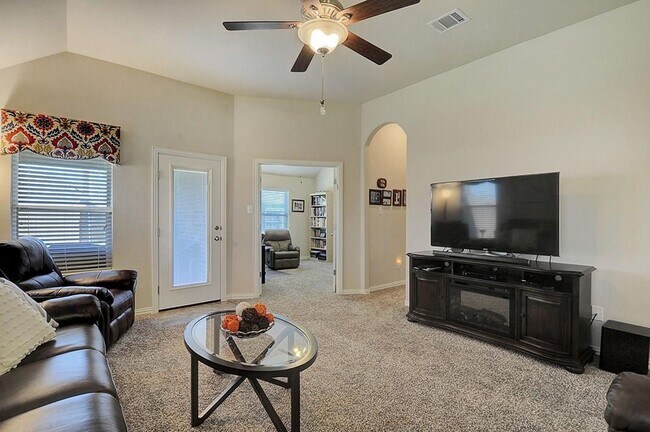 Foto del edificio - Your Next Home Awaits in Beautiful McKinney, TX