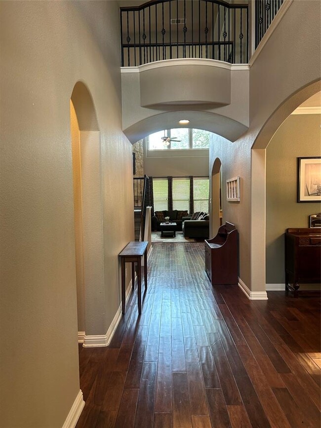 Building Photo - 420 Wild Rose Dr