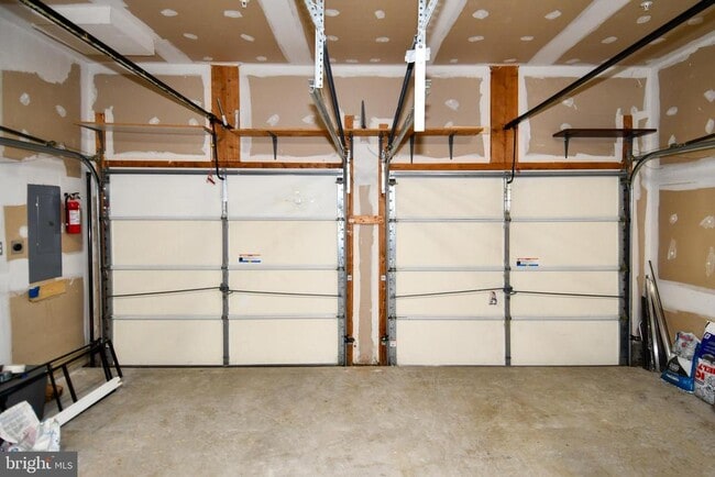 Building Photo - 10001 Orland Stone Dr