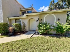 Building Photo - 940 Augusta Blvd