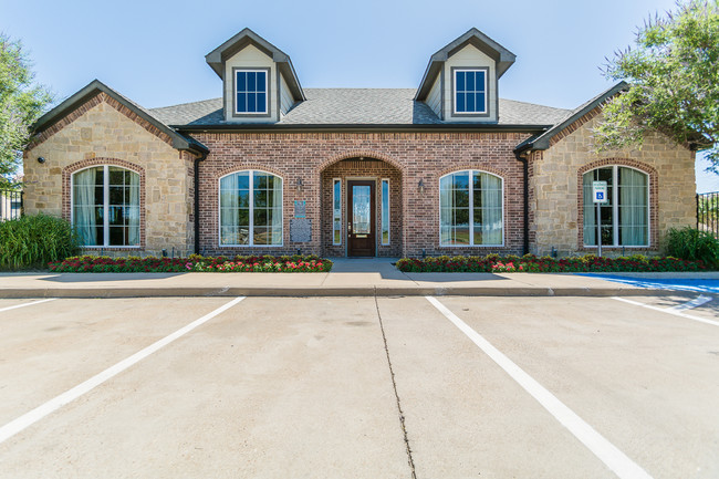 New Apartments In Waxahachie