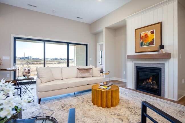 Foto del edificio - Premium Ames Townhome located at Hayden's ...