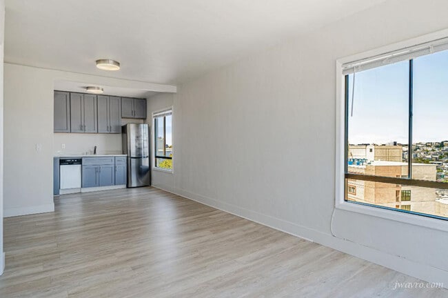 Foto del edificio - 70 Terra Vista Ave