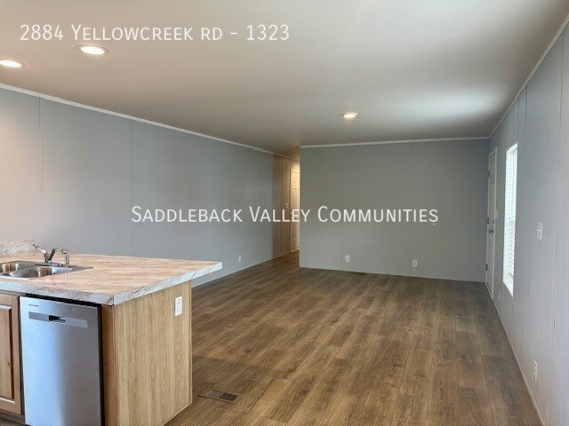 Foto del edificio - 2884 Yellowcreek rd-1323