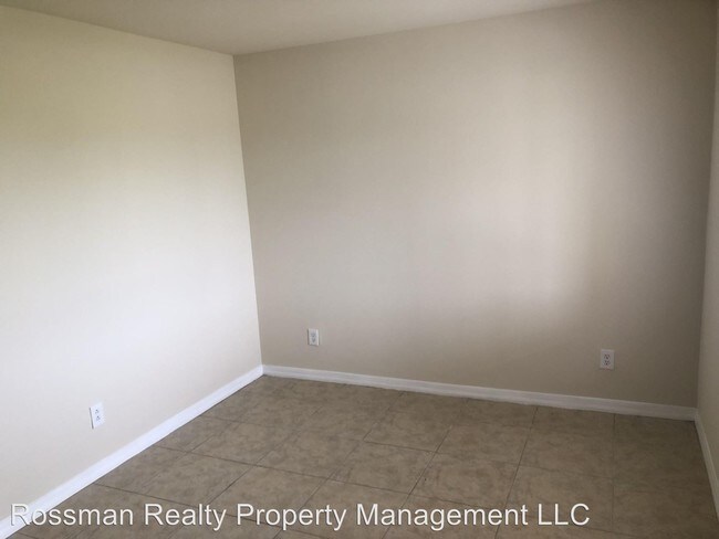 Building Photo - 2105 Andalusia Blvd