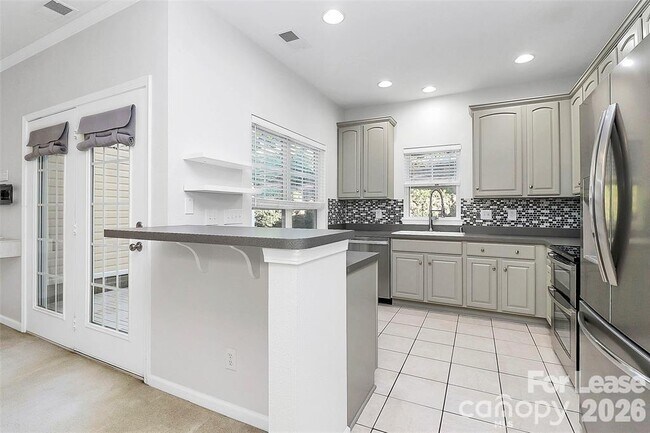 Foto del edificio - 10978 Princeton Village Dr