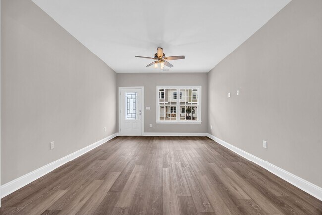 Foto del edificio - 900 62nd Ave N