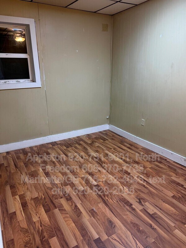 Building Photo - S7559 US 12 B4