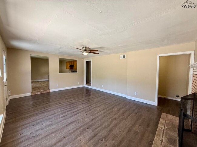 Building Photo - 1407 Michna Ln