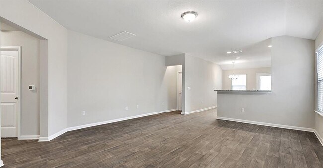 Foto del edificio - 14004 Levy Ln