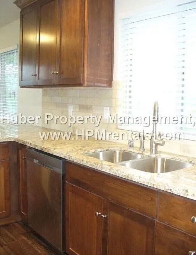 Foto del edificio - Beautiful 2bd/2ba Home Located in the Heart of Downtown Auburn!