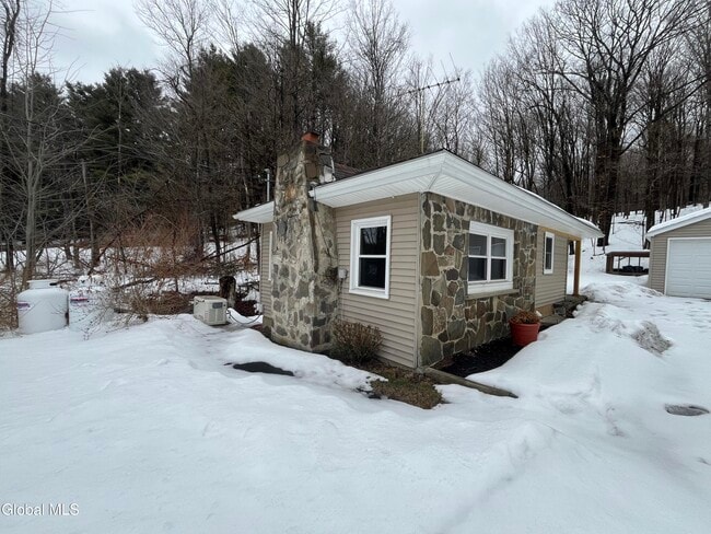 Building Photo - 2150 NY-143