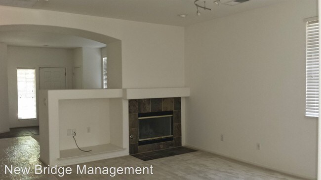 Foto del edificio - 473 Valley View Dr