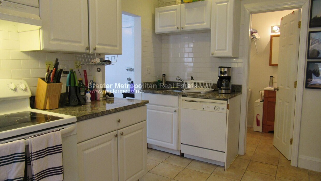 Primary Photo - 302 North St