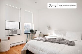 Building Photo - Private bedroom in 6 bed/2 bath Home