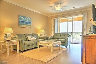 Building Photo - 8270 Pathfinder Loop