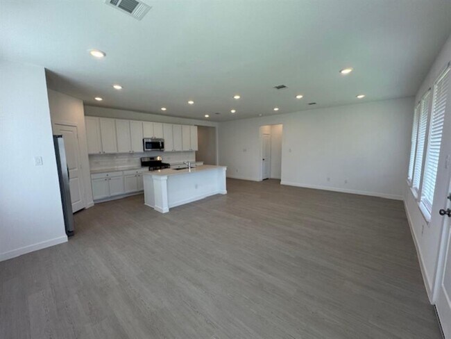 Foto del edificio - 10321 Woodhill Spa Ln