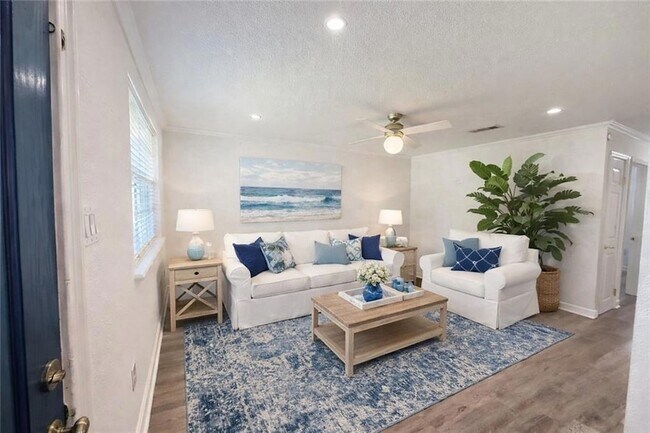 Foto del edificio - 3324 Davidson Pl