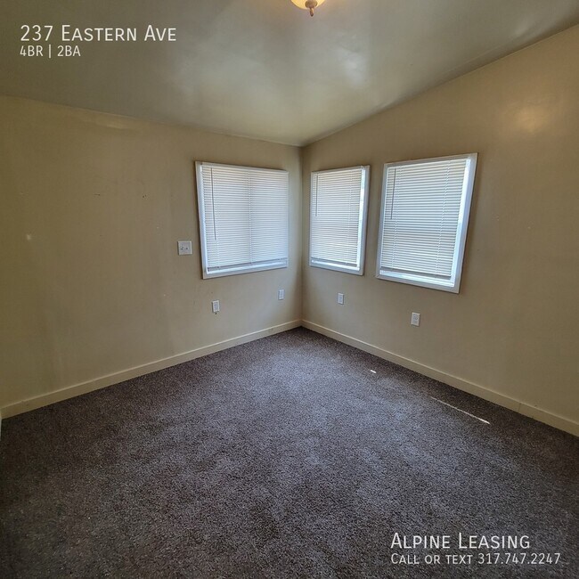 Foto del edificio - 237 Eastern Ave