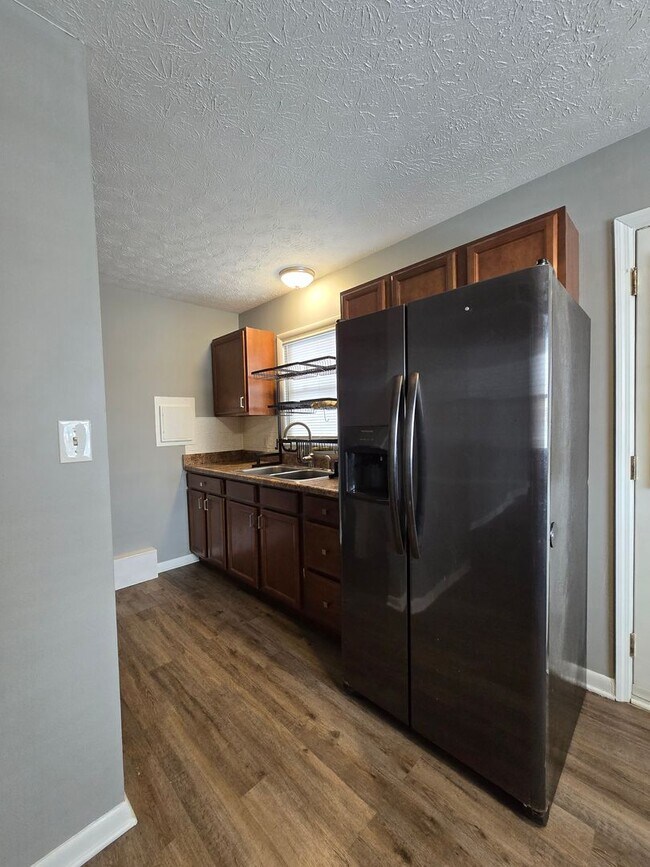 Foto del edificio - Updated 3-Bedroom Home in Owensboro’s Midtown East!