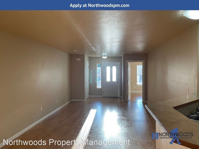 Building Photo - 2 br, 2 bath House - 324 Cheney Loop