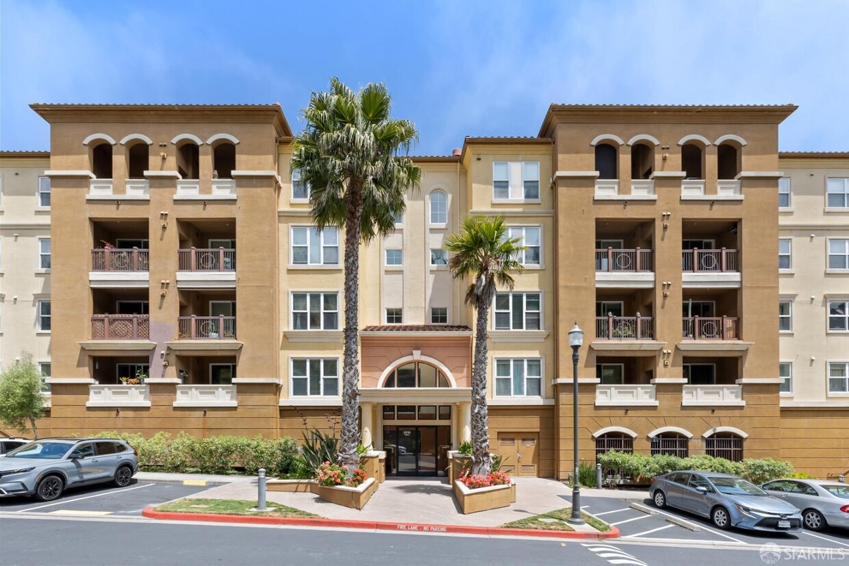 Foto principal - 2210 Gellert Blvd