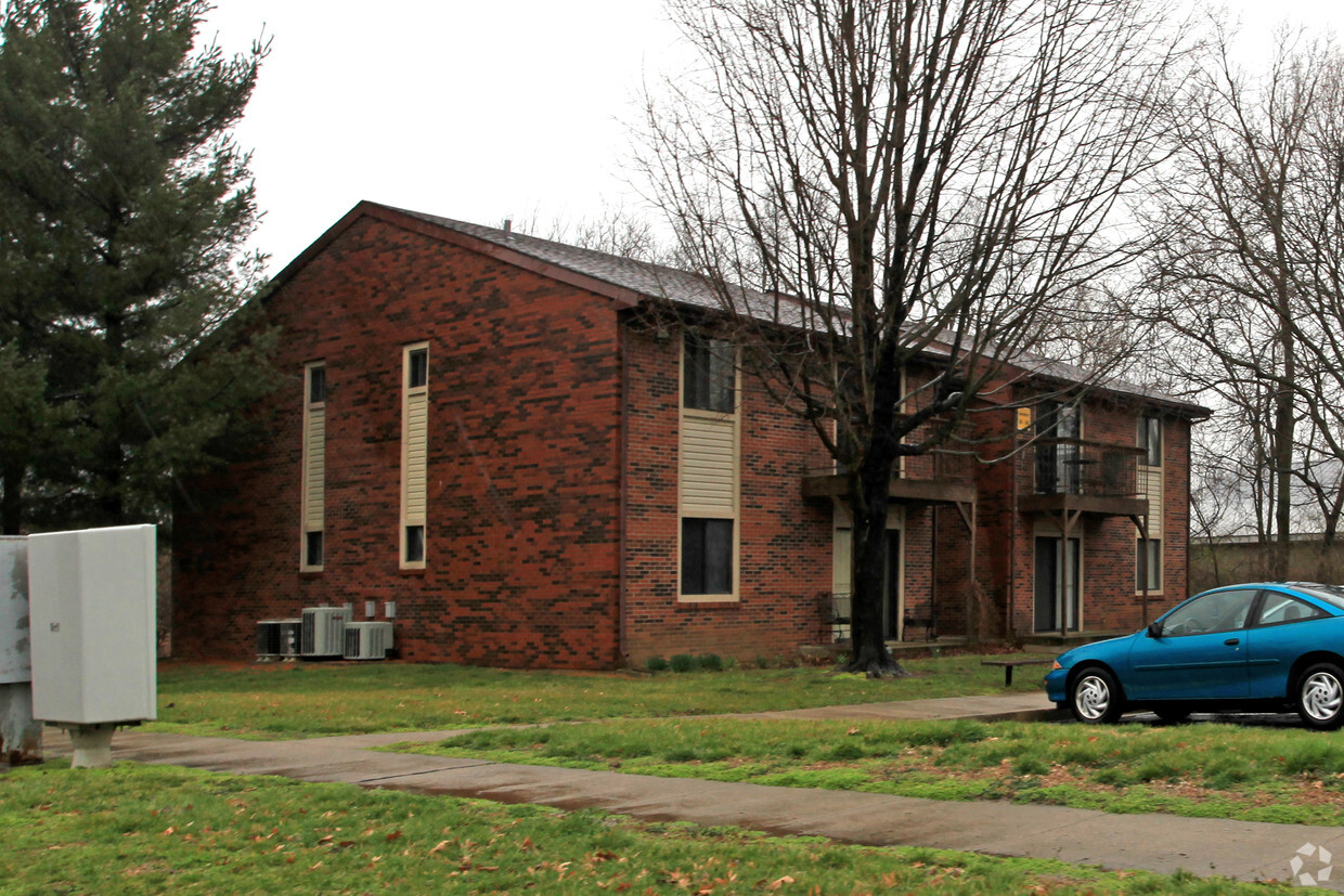 Building Photo - Doe Manor Apartments