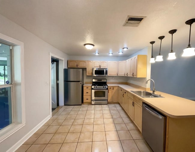 Foto del edificio - 2037 Recker Hwy