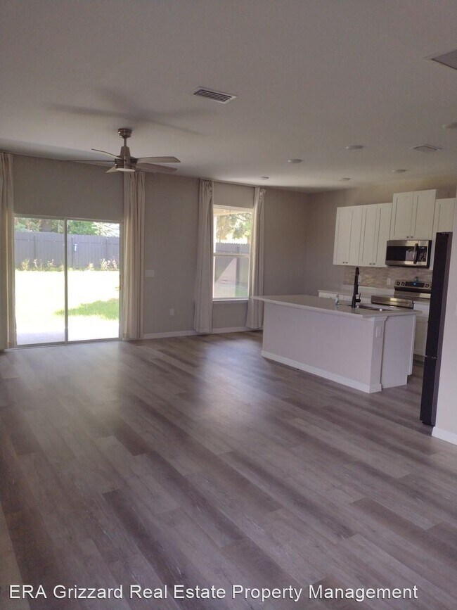 Building Photo - 3 br, 2.5 bath House - 552 Bellissimo Place