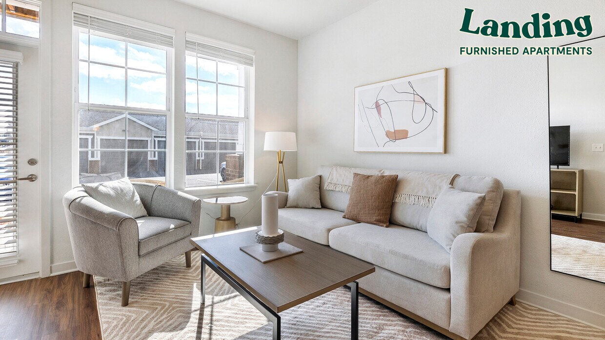 Foto principal - 3750 Moraine St