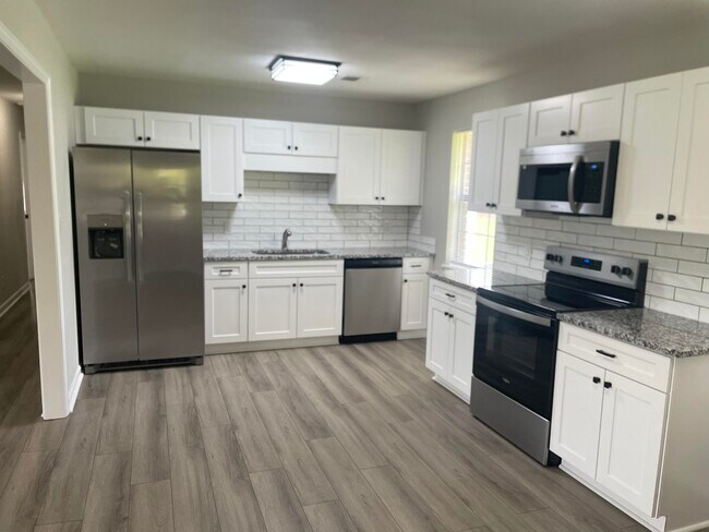 Foto del edificio - 4474 Fulcher Rd