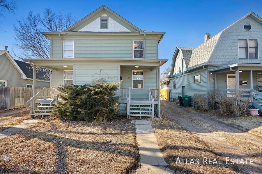 Primary Photo - 1119 14th Ave