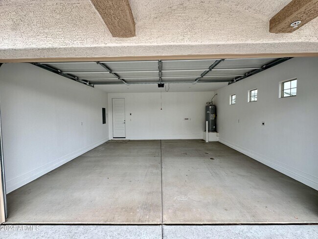 Foto del edificio - 4043 E Brisa Dr