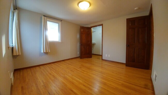 Foto del edificio - 115 19th St. SE