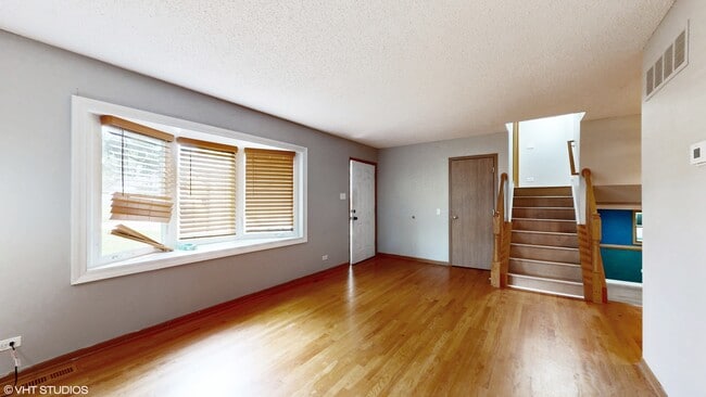 Building Photo - 13834 W Sandstone Dr