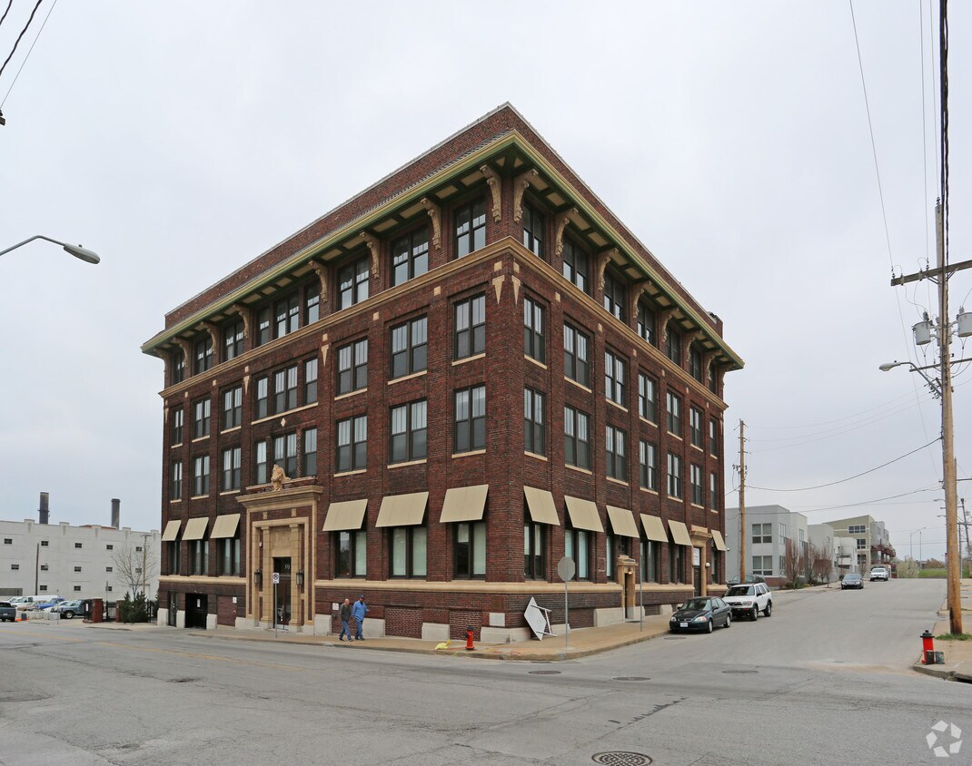 523 Grand Lofts Apartments Kansas City, MO